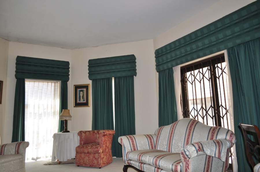 5 Bedroom Property for Sale in Ferreira Town Eastern Cape